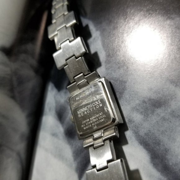 Kenneth Cole Reaction Quartz Ladies Watch WORKING BRACELET WATCHES - Picture 3 of 5